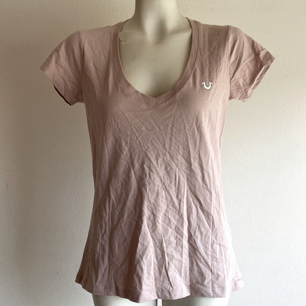 True Religion women’s v neck shirt Dusty pink NWT